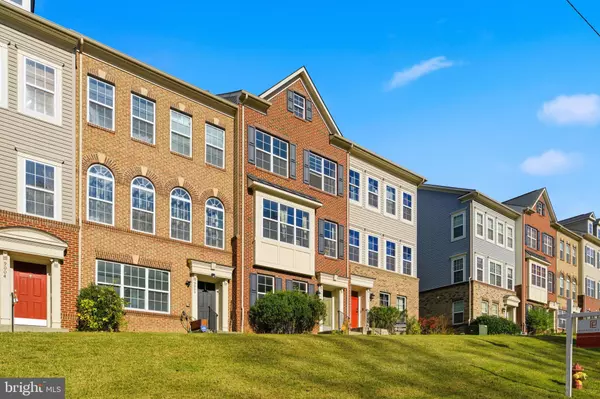 Manassas Park, VA 20111,9006 PHITA LN