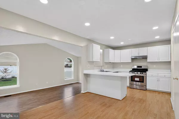 Pasadena, MD 21122,407 LILY BROOK CT