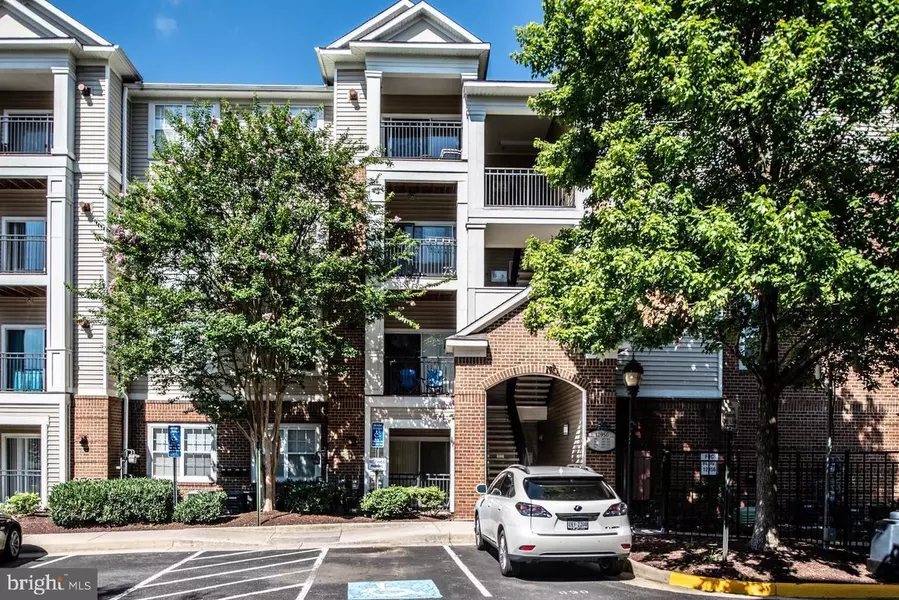 12956 CENTRE PARK CIR #110, Herndon, VA 20171