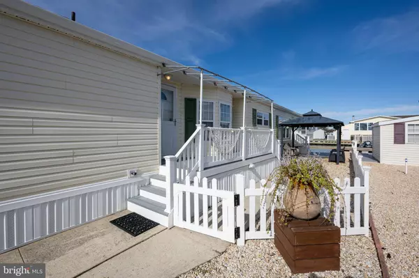 Millsboro, DE 19966,35615 KNOLL WAY #43056