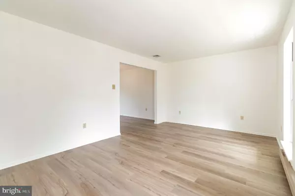 Mechanicsburg, PA 17050,42 BAYBERRY DRIVE