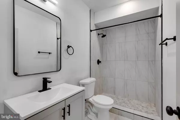 Philadelphia, PA 19104,3962 PARRISH ST #1