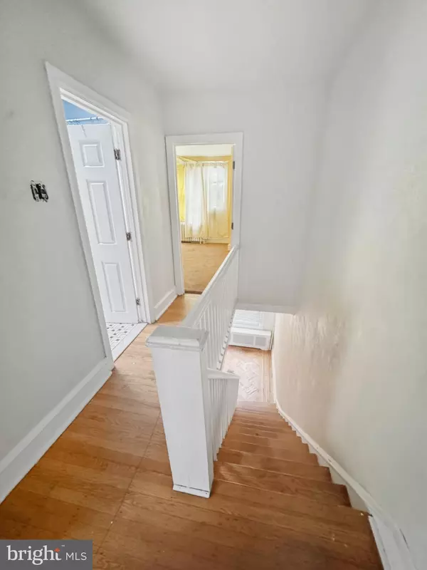 Philadelphia, PA 19150,2432 N 78TH