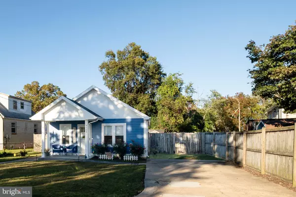 Pasadena, MD 21122,7693 OAK LN