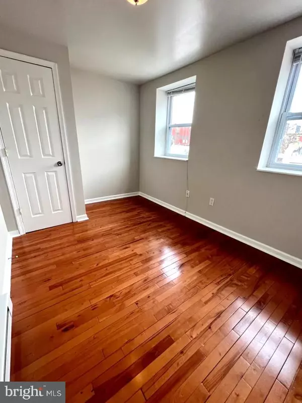 Philadelphia, PA 19122,Address not disclosed