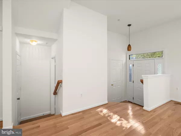 Waldorf, MD 20603,9954 MORRISTOWN PL