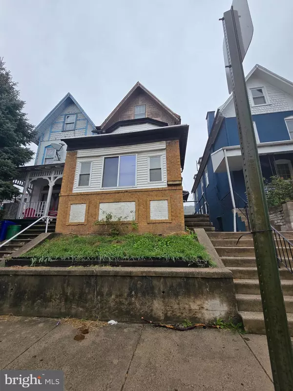 551 N 11TH ST, Reading, PA 19604