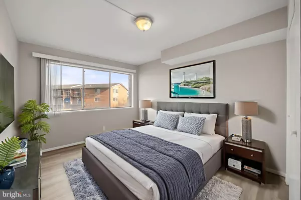 Alexandria, VA 22312,431 ARMISTEAD ST N #211