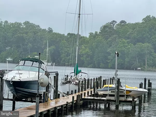 Lancaster, VA 22503,404 WOODBROOK DR