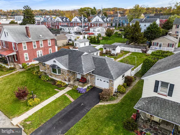 Downingtown, PA 19335,344 LINCOLN AVE