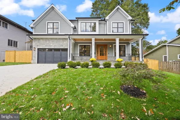 7712 ROCTON AVE, Chevy Chase, MD 20815