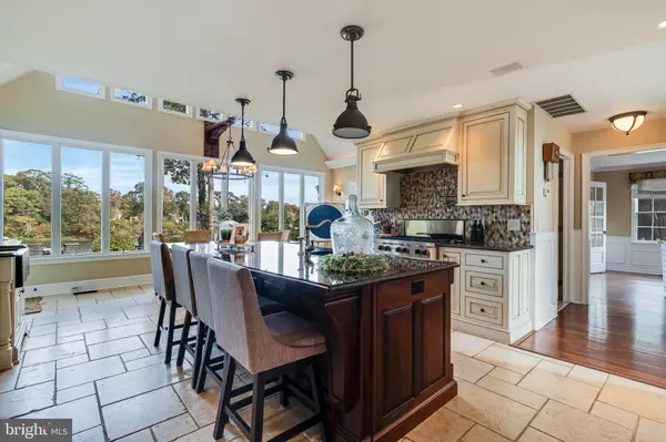 Hollywood, MD 20636,44850 JOY CHAPEL RD