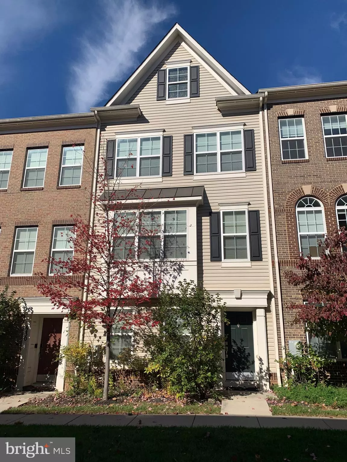 Beltsville, MD 20705,7228 BARRBERRY LN