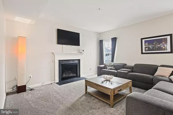 Middle River, MD 21220,902 WHITE HAWK CT