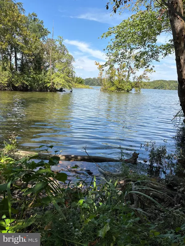 Fort Washington, MD 20744,10807 RIVERVIEW RD