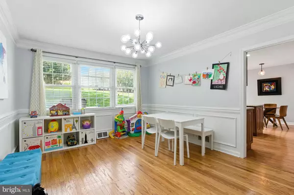 Wayne, PA 19087,481 RED COAT LN