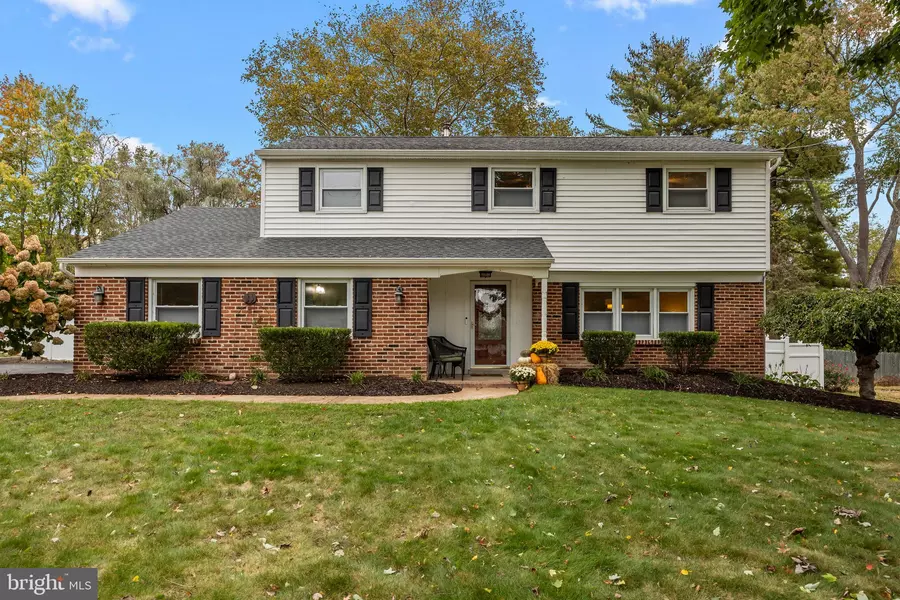 6 PLYMOUTH LN, Yardley, PA 19067
