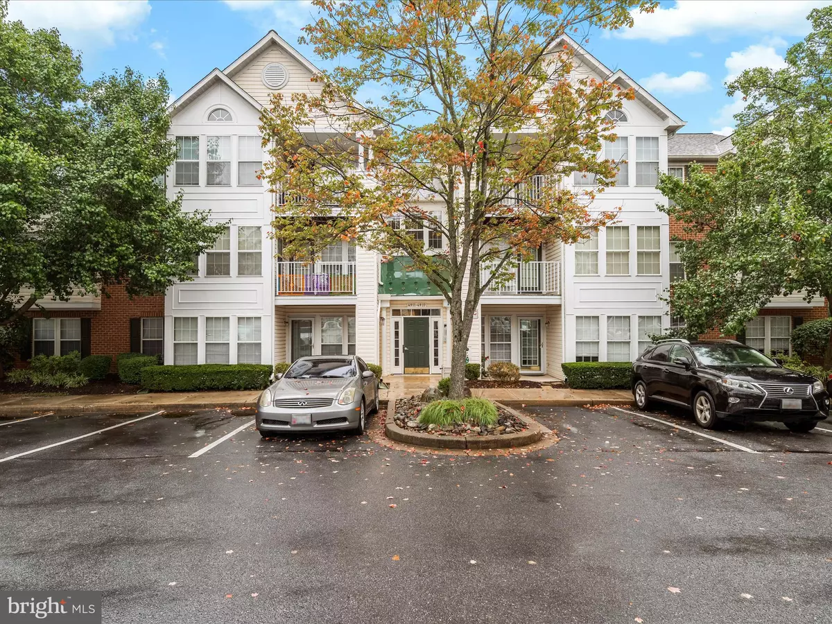 Owings Mills, MD 21117,4933 RIDERS CT #4933