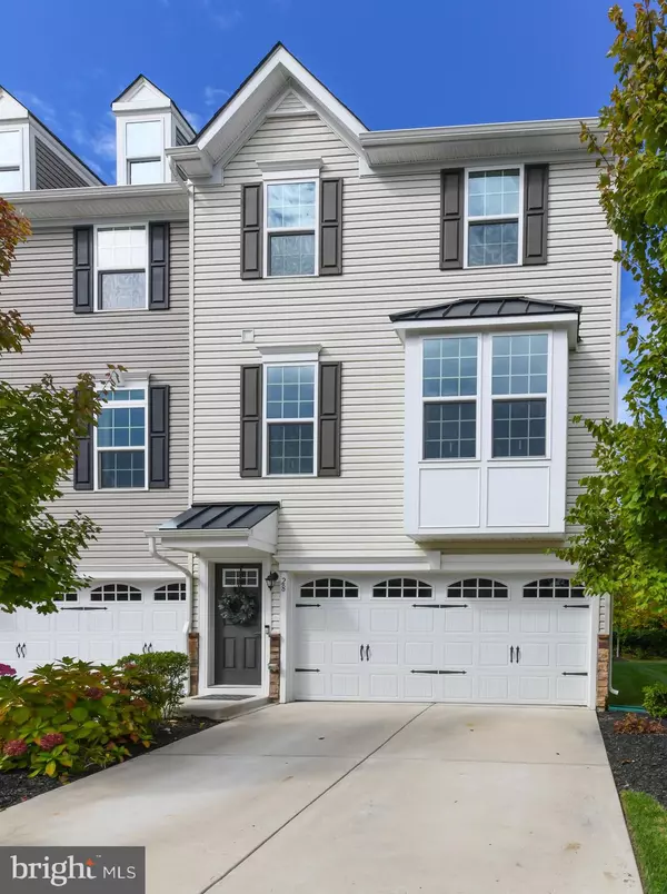 Sewell, NJ 08080,28 PEACOCK CIR