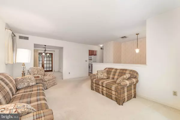 Mechanicsburg, PA 17050,415 PAWNEE DR