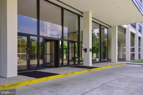 Baltimore, MD 21218,4000 N CHARLES ST #403