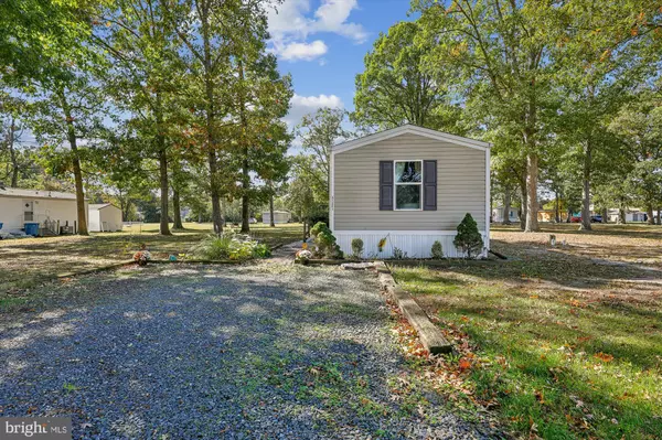 Laurel, DE 19956,31301 SHADY ACRES LN