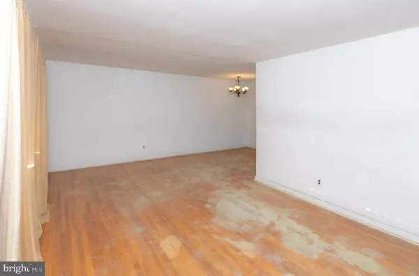 Philadelphia, PA 19136,2959 TREMONT ST