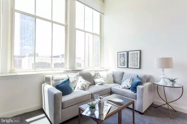 Philadelphia, PA 19103,2121-41 MARKET ST #202