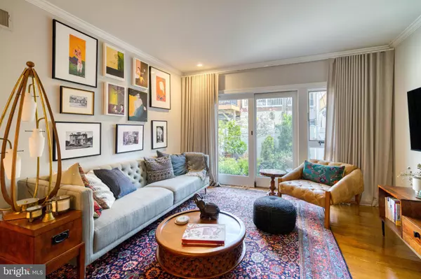 Philadelphia, PA 19146,2216 PEMBERTON ST