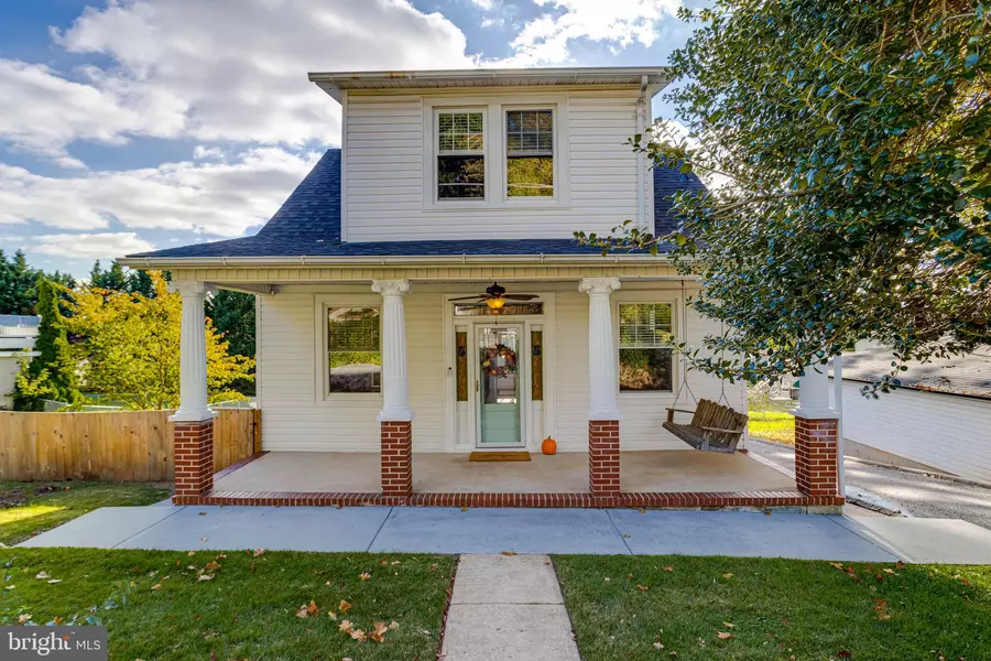 1329 PINE GROVE AVE, Rosedale, MD 21237