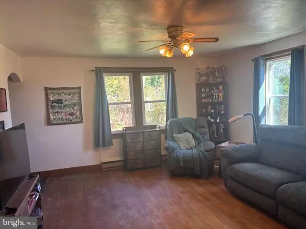 Frostburg, MD 21532,127 PINE ST