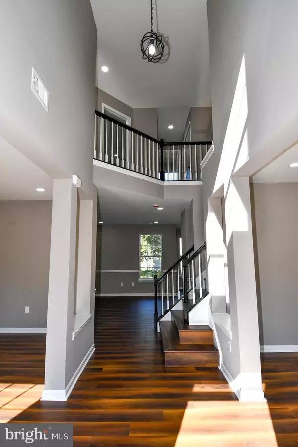 Waldorf, MD 20601,11824 MURRE CT