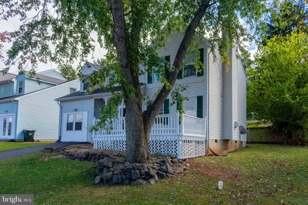 Culpeper, VA 22701,656 ROCKY KNOLL ARCH