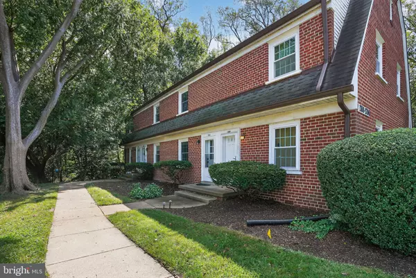 Silver Spring, MD 20910,1704 E WEST HWY #1704