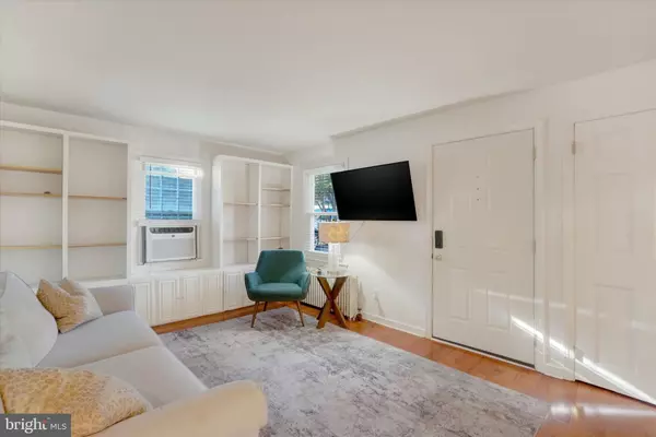 York, PA 17403,1327 HILL ST