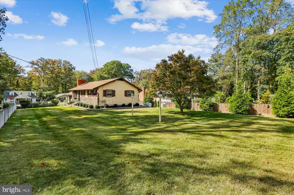 Annapolis, MD 21403,98 PINE DR