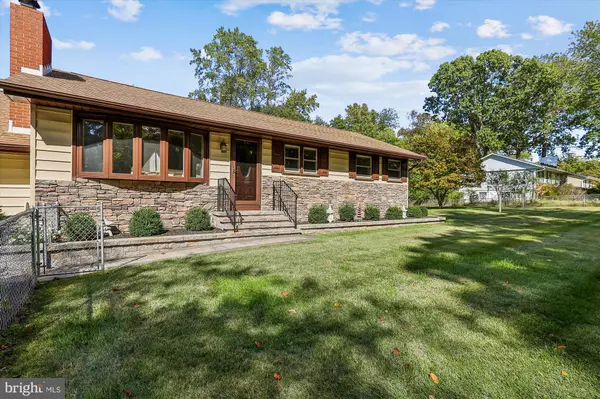 Annapolis, MD 21403,98 PINE DR