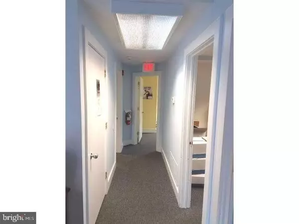 Langhorne, PA 19047,400 MIDDLETOWN BLVD