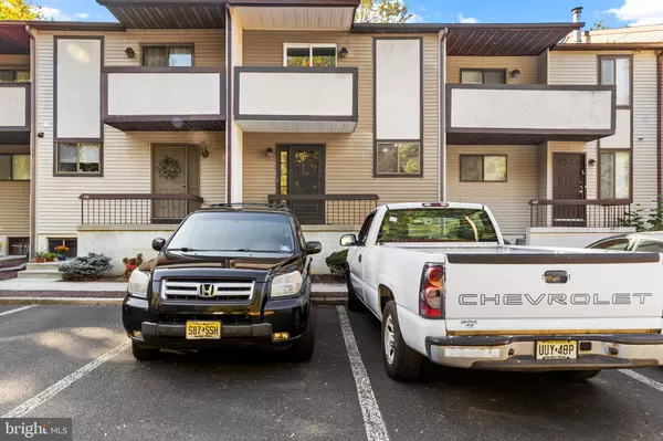 Cherry Hill, NJ 08002,47 MARA CT