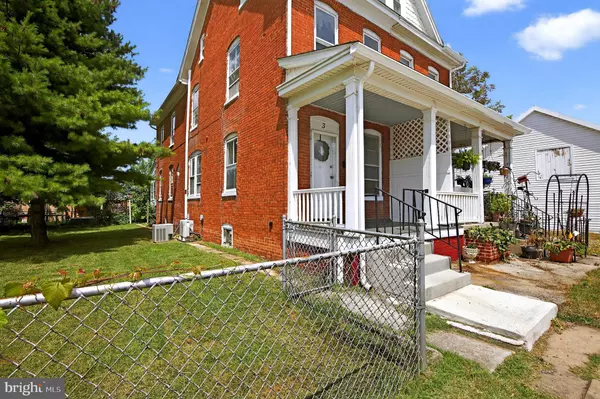 Hanover, PA 17331,3 PINE ST