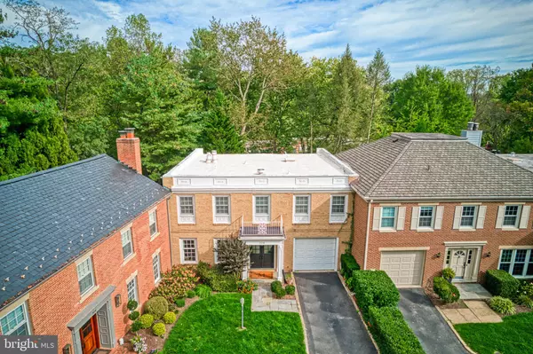 Mclean, VA 22101,706 BLUEBERRY HILL RD