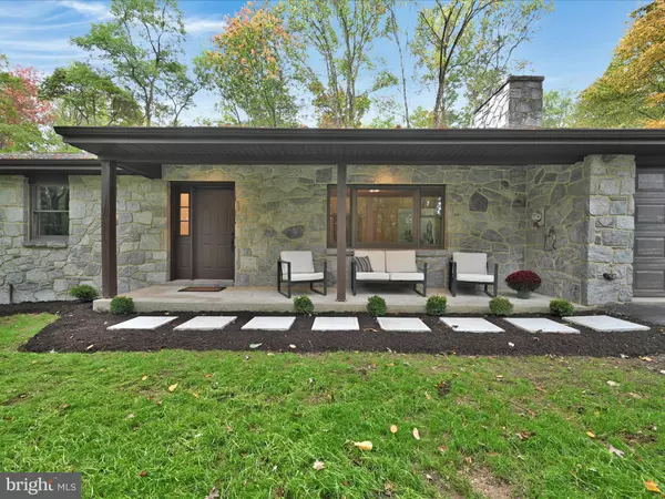 Lititz, PA 17543,360 YUMMERDALL RD