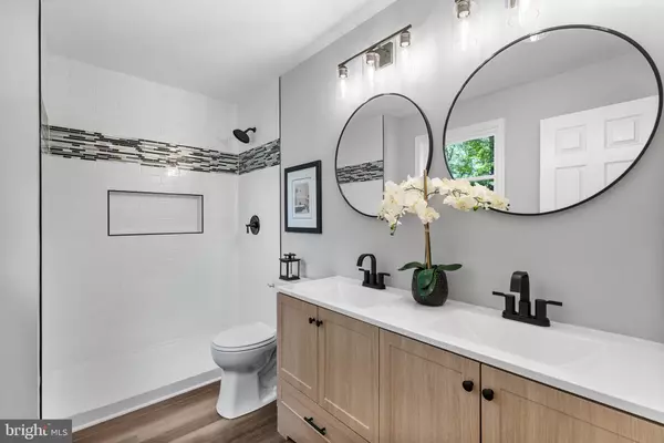 Waldorf, MD 20603,8709 FENDLEY WAY