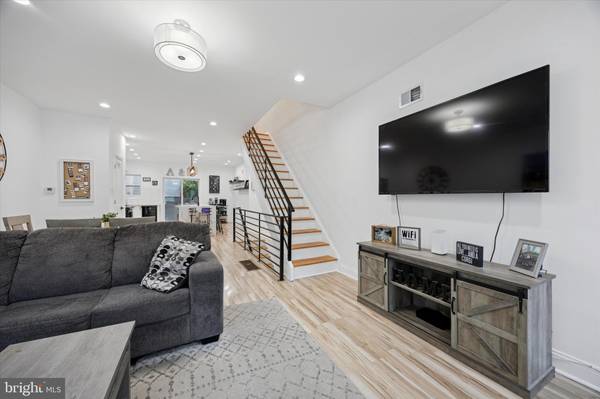 Philadelphia, PA 19146,1422 S 18TH ST