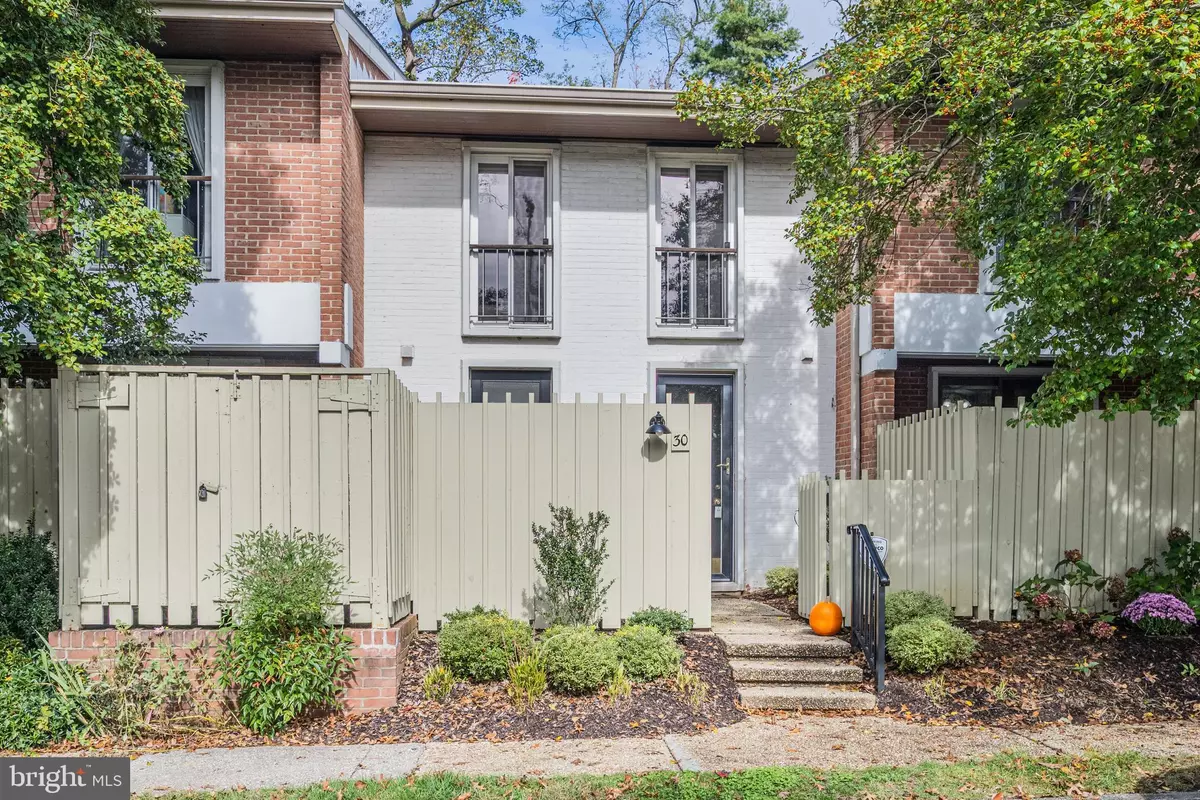 Baltimore, MD 21210,30 BOUTON GREEN CT