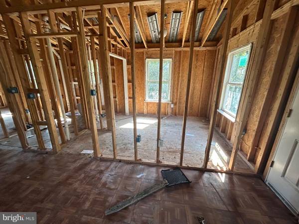 Washington, DC 20019,4911 HAYES ST NE