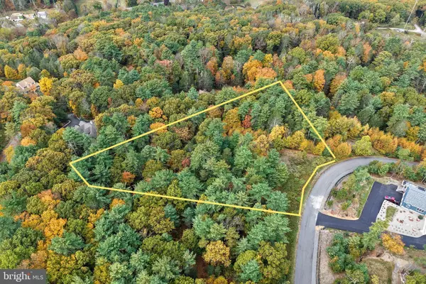 00 MINISINK CT,  Milford,  PA 18337