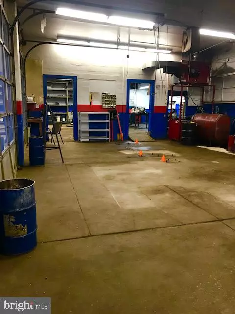 Feasterville Trevose, PA 19053,92 BUSTLETON PIKE