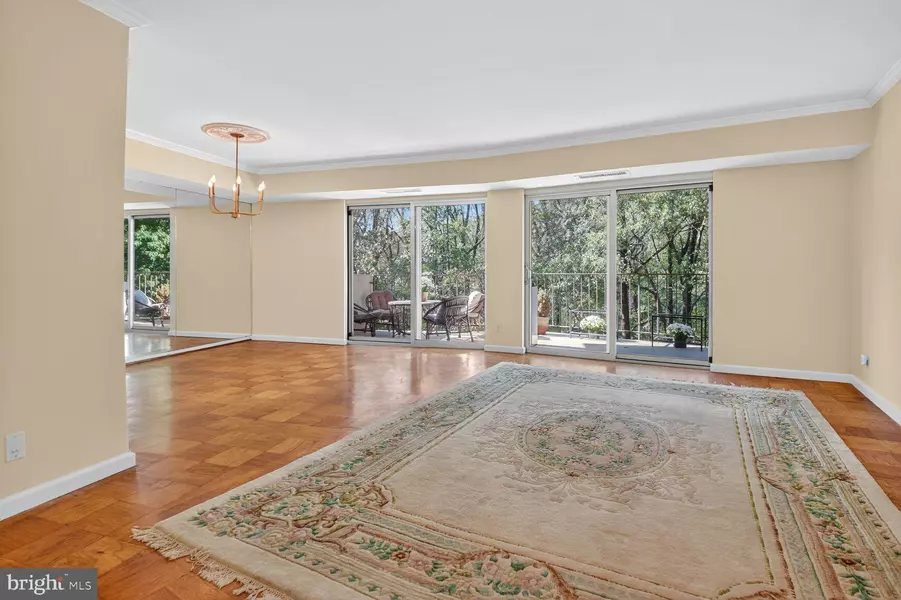 9039 SLIGO CREEK PKWY #304, Silver Spring, MD 20901