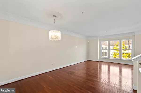 Upper Marlboro, MD 20774,420 ESMOND PL